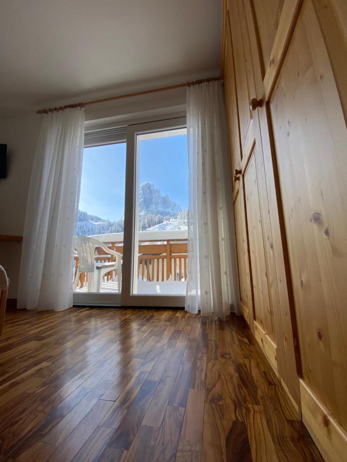 Amalia Apartment Santa Cristina Val Gardena Exterior photo